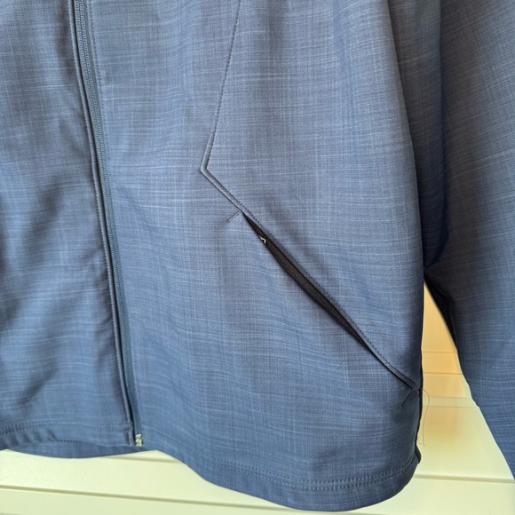 Under Armour Barrage Soft Shell Infrared Jacket Navy Blue Men’s Size Medium - Picture 4 of 9